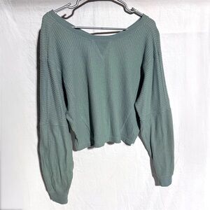 Aeropostale sage color waffle knit long sleeve Size Small